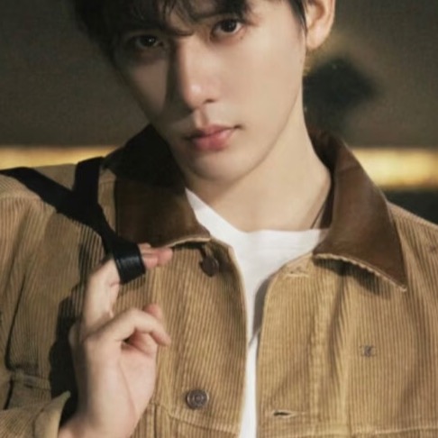 李亚蓝